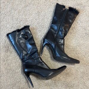 Elegant Black Leather Women's Boots